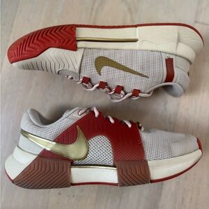 Nike GP Challenge 1 Premium Tennis Shoes